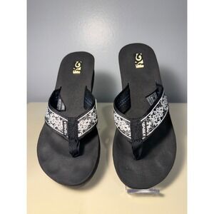 Teva Mush Wedge Flip Flops Black White Patterned Platform Sandals Womens 9